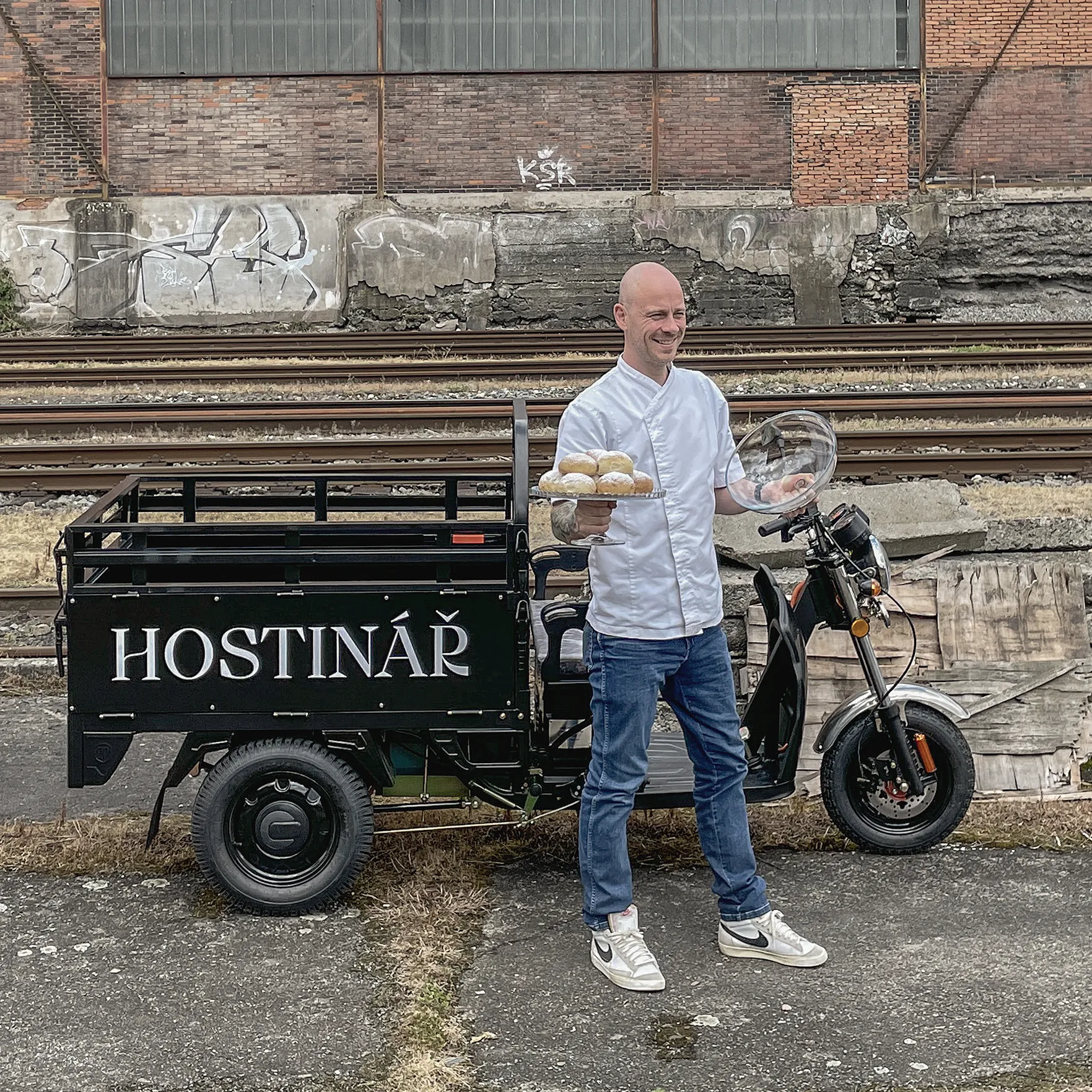 HOSTINAR pojízdný prodej